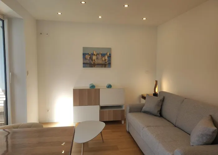 شقة Grande Motte, Elegant, Confort Proche De La Et Du Centre, Lumineux Avec Balcon *
